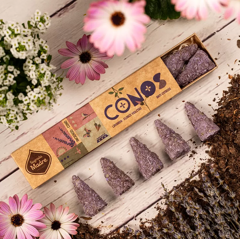 Conos de defumación lavanda y violetas Sagrada Madre