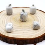 Colgante de Howlita natural para calma y equilibrio emocional