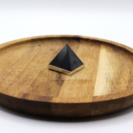 colgante piramide shungit 2