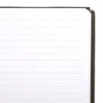 Interior del cuaderno A5 místico con páginas rayadas